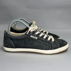 Taos Women's‎ Size 8 Star Canvas Sneakers